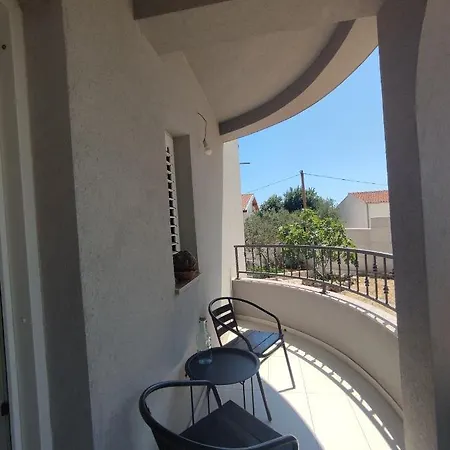 Botanica Apartment